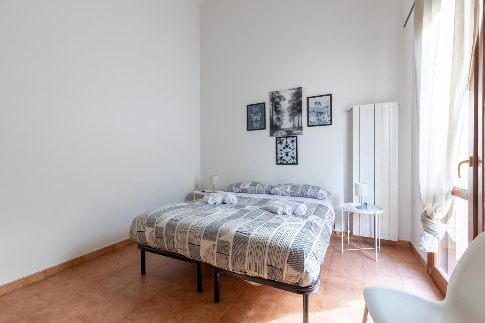Four Shades Of Pisa Apartments Esterno foto