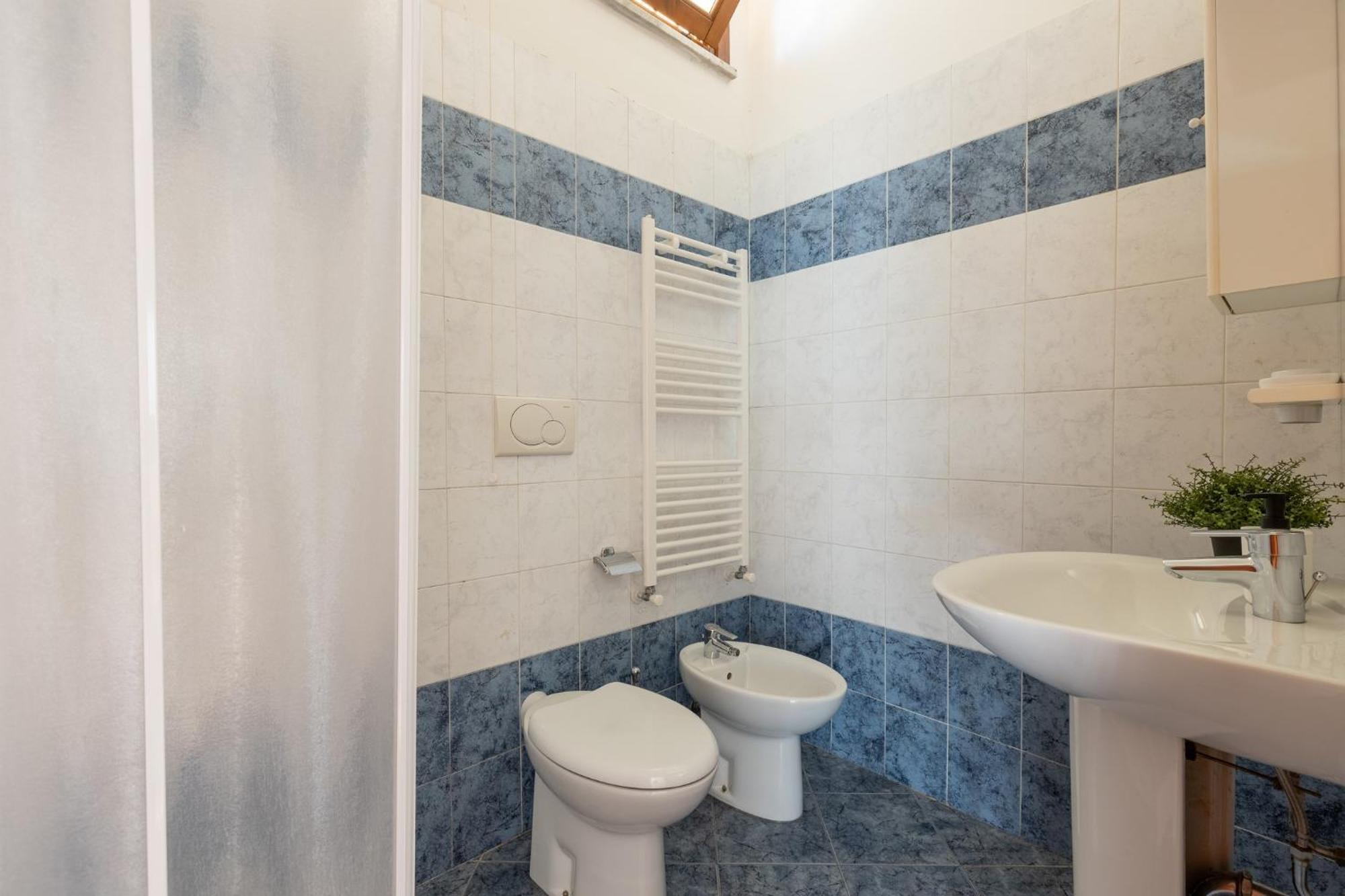 Four Shades Of Pisa Apartments Esterno foto